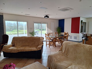  Maison � vendre 7 pi�ces 196 m�