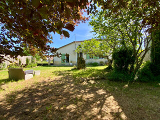  Maison à vendre 8 pièces 225 m²