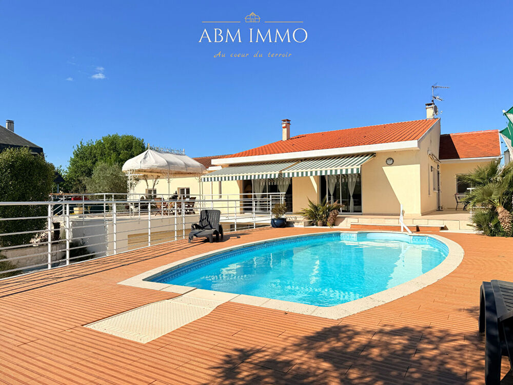 Vente Maison Élégante propriété avec piscine -Centre historique de Bergerac, bords de Dordogne Bergerac