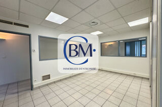   BUREAUX 104 m² - ZONE THIBAULT / MONLONG - 7 PARKINGS Toulouse