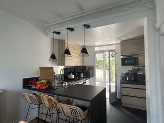  Maison à louer 6 pièces 93 m²
