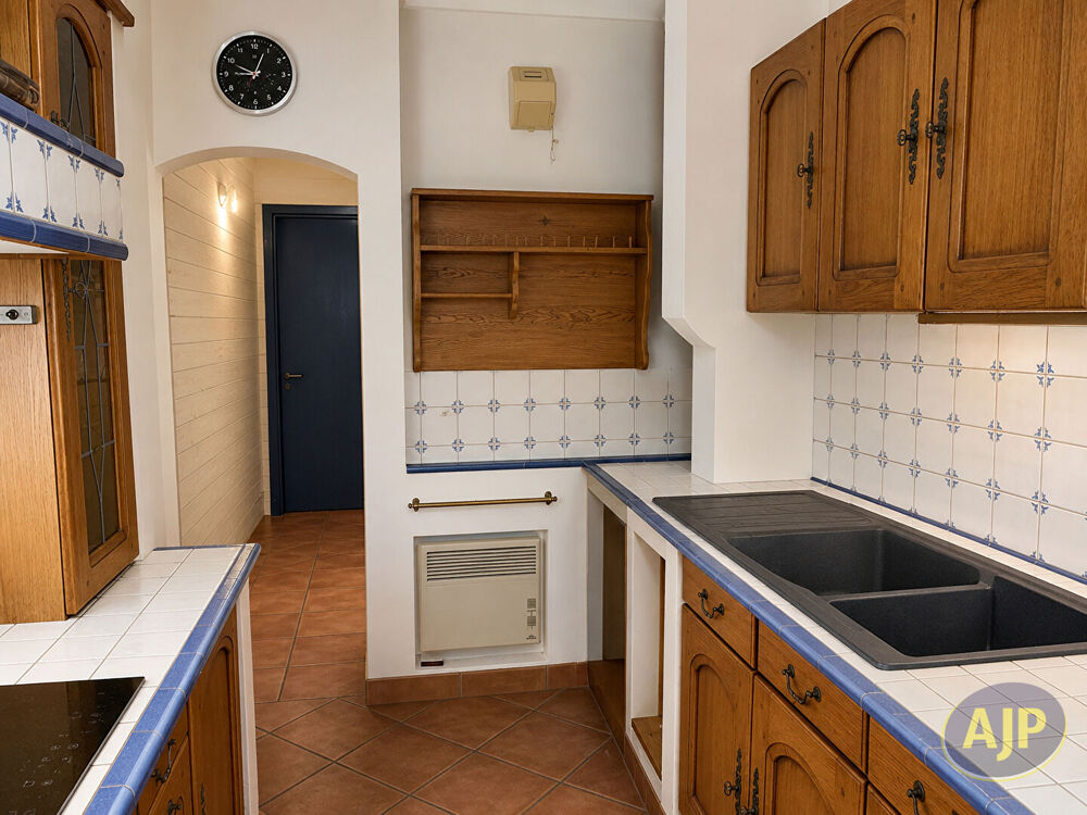 ST SEBASTIEN / LOIRE. T2 62M²