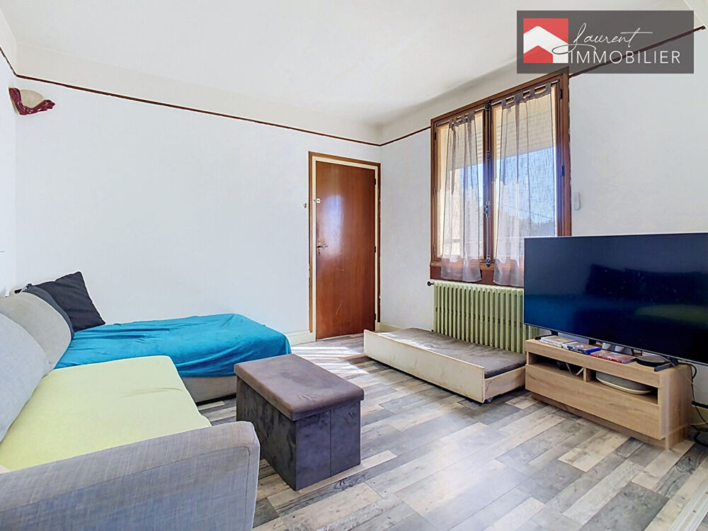 Maison sur sous sol complet, 4 chambres - 01190 PONT DE VAUX