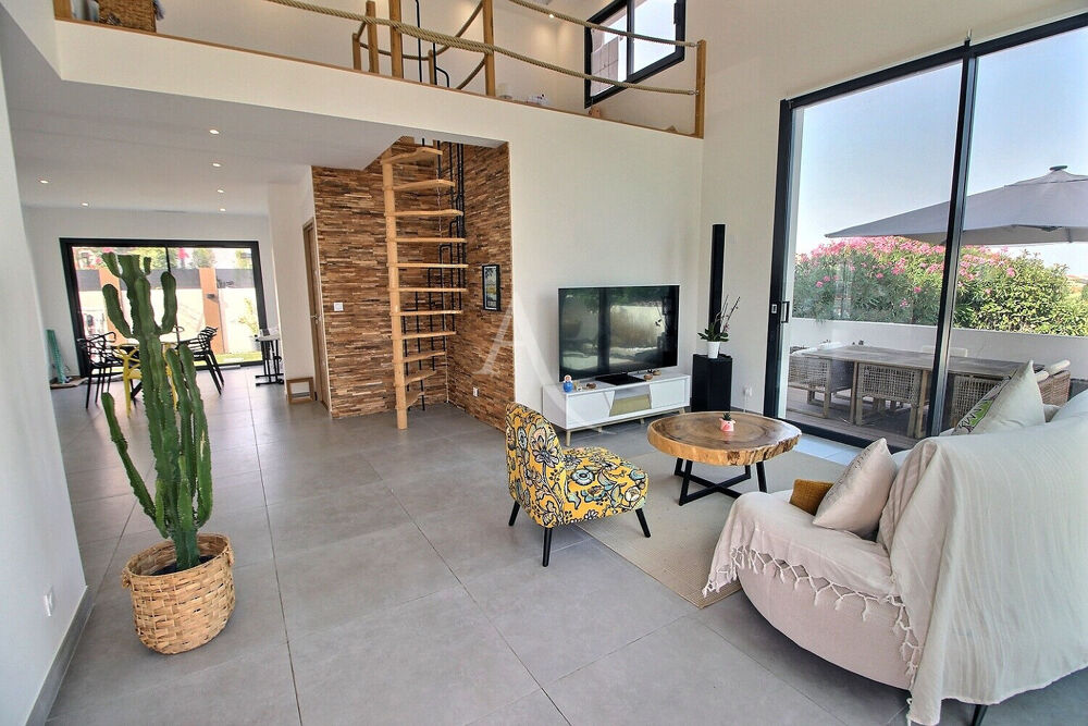 VILLA COMPTEMPORAINE 4 FACES DE 110 m² HABITABLES DANS QUARTIER RESIDENTIEL