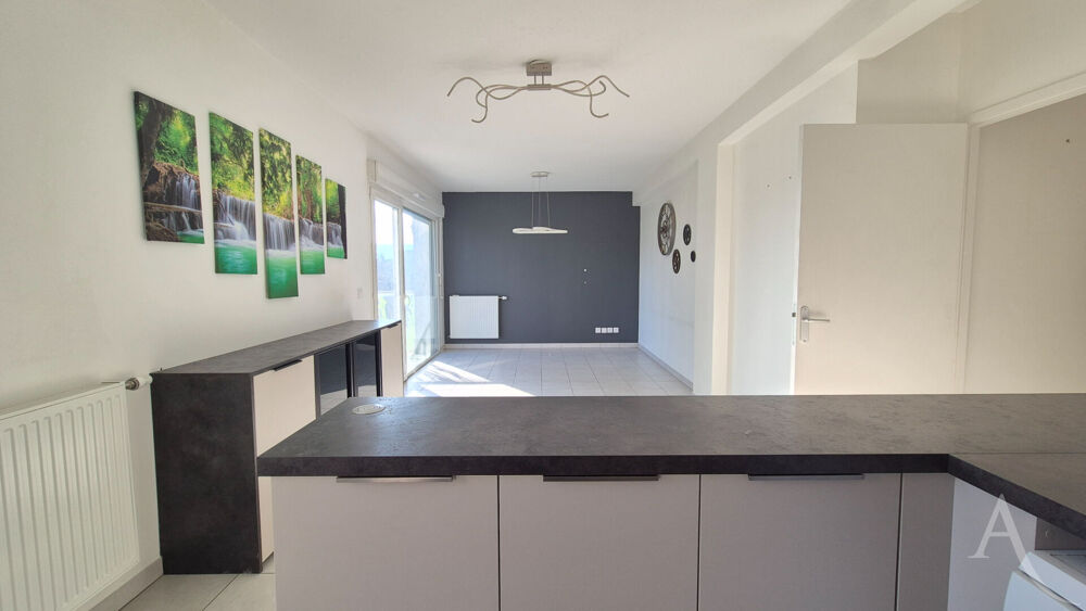 Appartement Grenoble 3 pièce(s) 66.21 m2