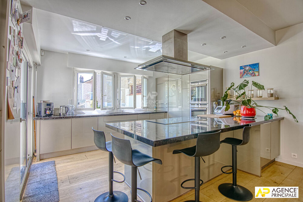 à vendre  Maison Versailles (78000)