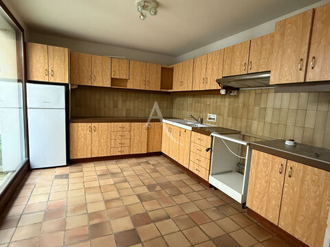  Maison  louer 4 pices 126 m