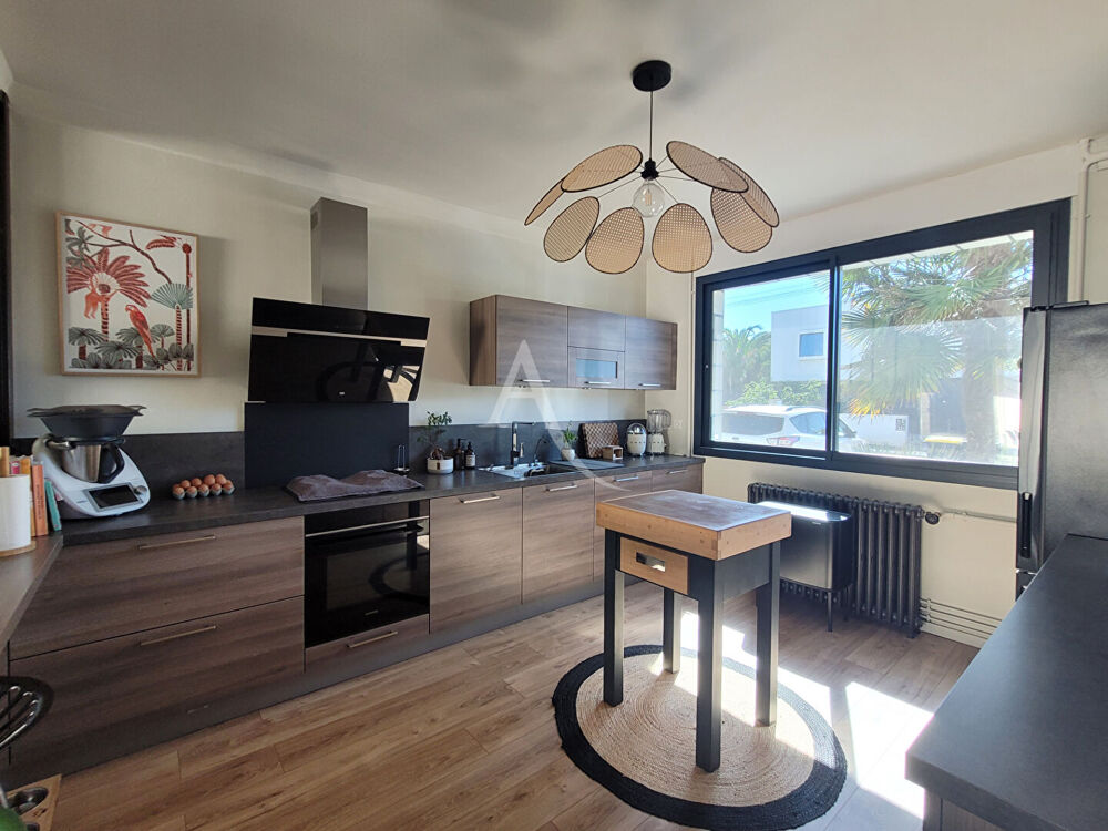 Vente Maison LA ROCHELLE - Quartier LAFOND | Maison entièrement rénovée La rochelle