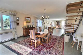  Maison � vendre 8 pi�ces 270 m�