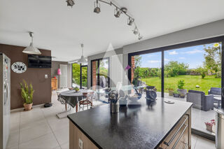  Maison à vendre 8 pièces 199 m²