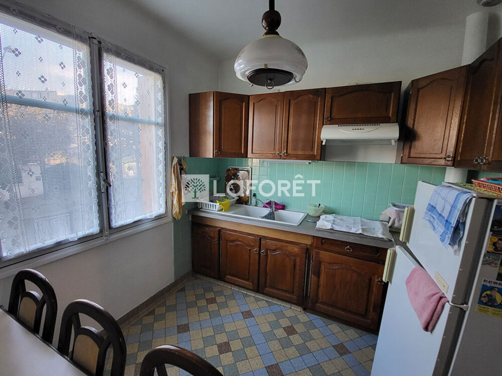Vente Maison Maison Rueil Malmaison 8 pièce(s) 143m2 Rueil malmaison