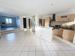  Maison � louer 7 pi�ces 123 m� Domarin