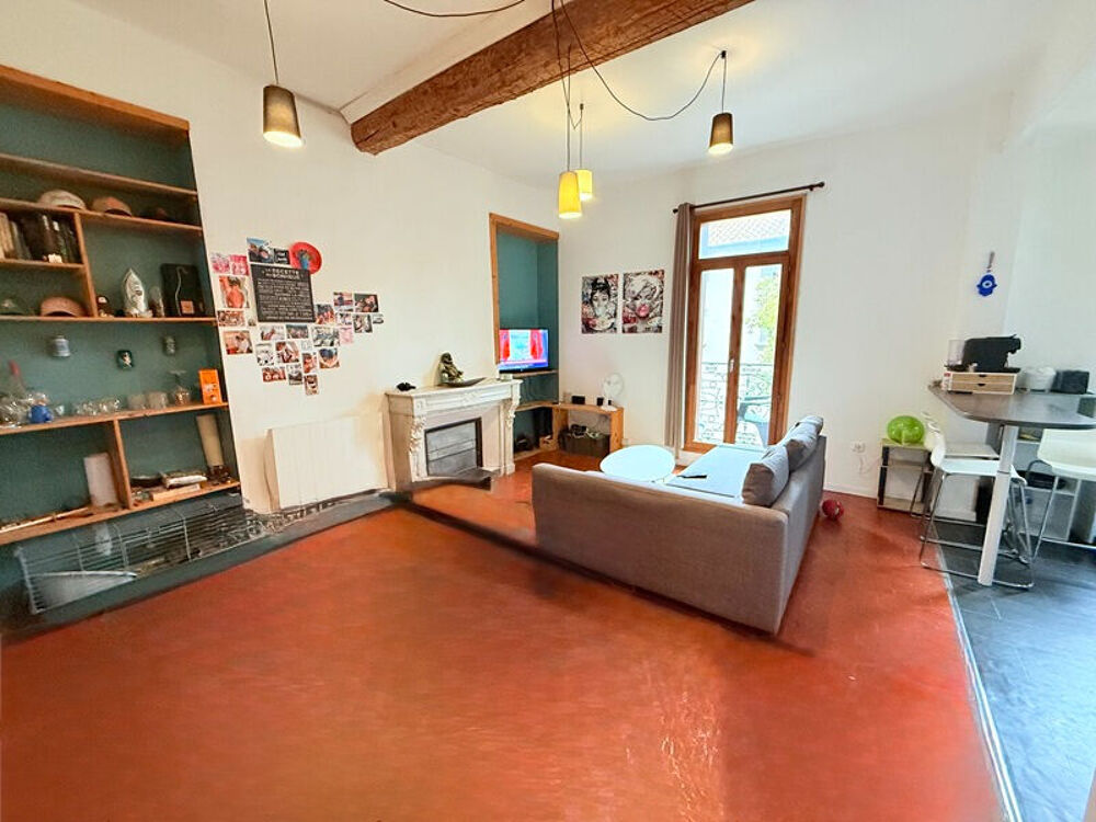 AGDE théatre, grand appartement de 54m² environ .