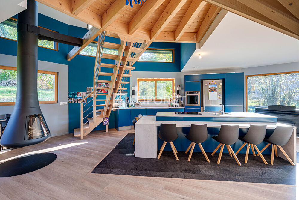 Vente Maison Maison Larringes 9 pièces 179.23m² sur 1343m² de terrain au calme Larringes