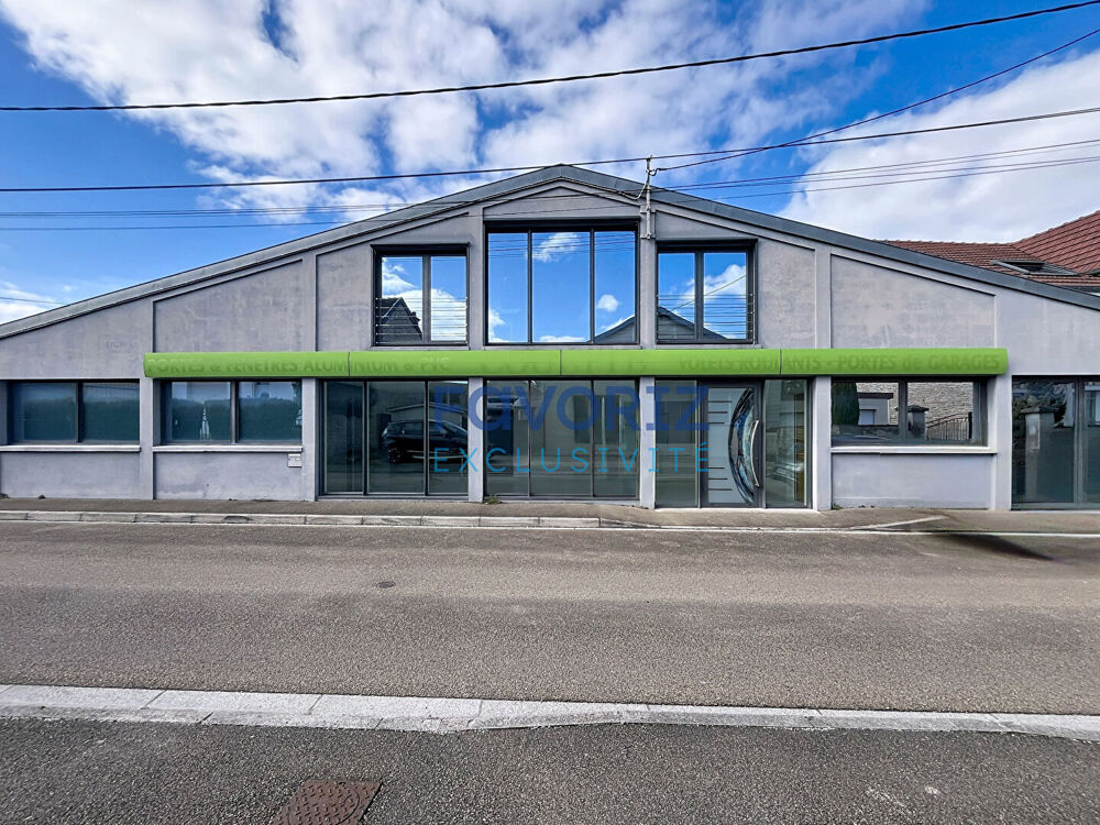   Bâtiment plus ateliers 