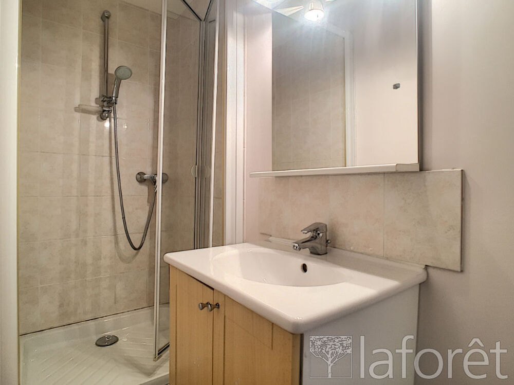 Location Appartement MEUBLE CHALONS EN CHAMPAGNE - 1 pièce - 23.68 m² Chalons en champagne