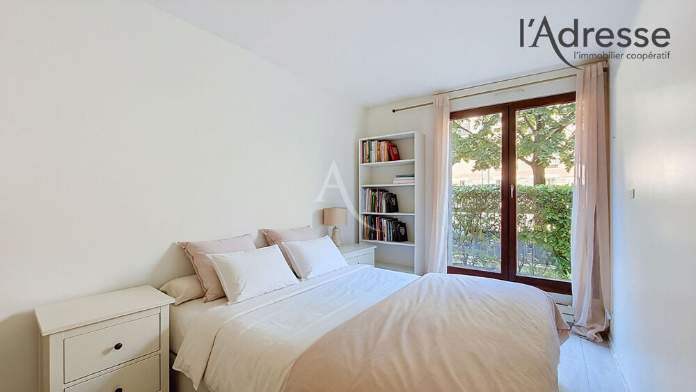 PUTEAUX/ Proche la Défense - Appartement 3 pièces de 70m² avec 2 Terrasses, Cave et Parking