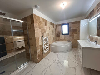  Maison à louer 4 pièces 105 m²