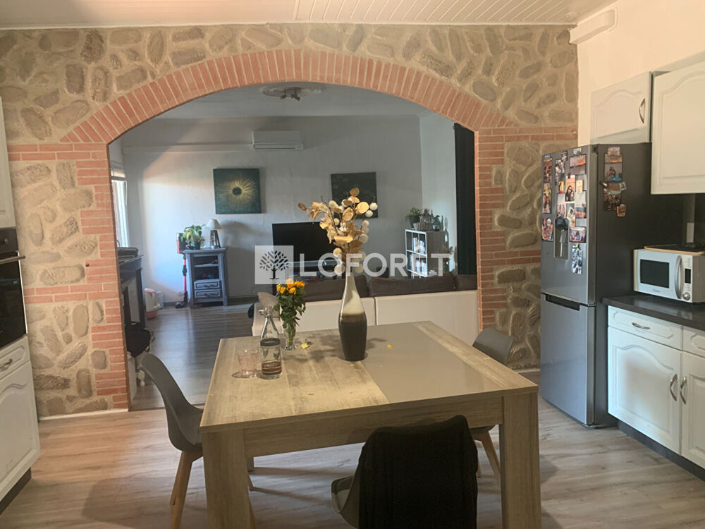 Maison Banyuls Dels Aspres 6 pièce(s) 150 m2 divisée en 2 appartements