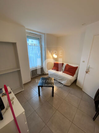  Appartement à louer 1 pièce 20 m²