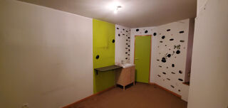  Immeuble à vendre 10 pièces 245 m²