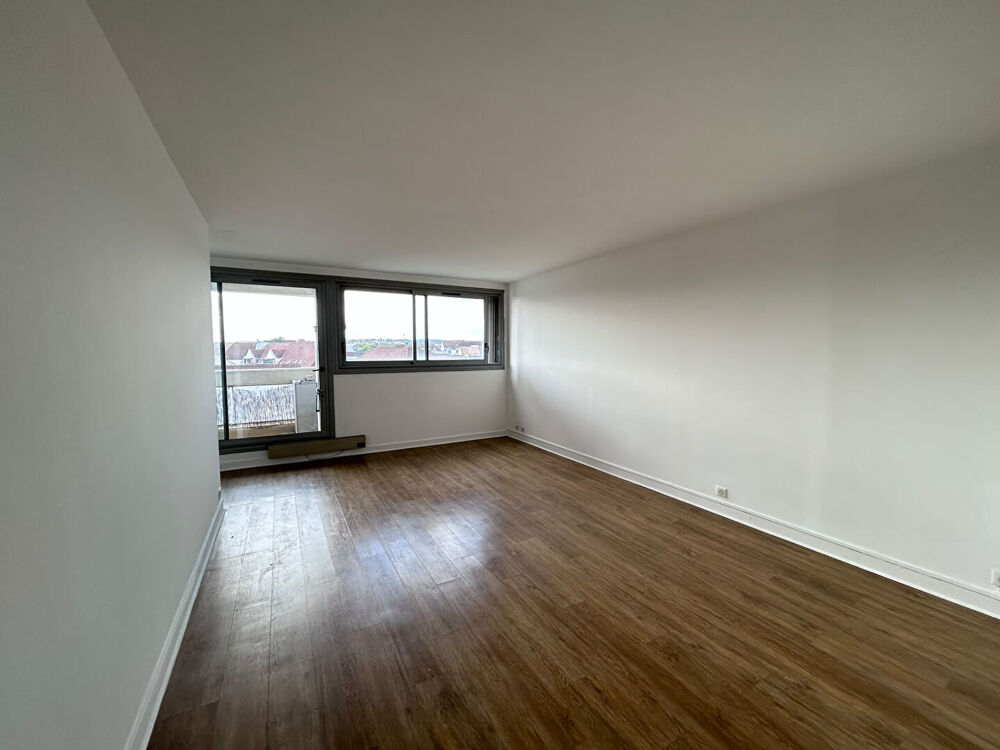 Location Appartement Studio au 5ème étage : votre nouveau nid urbain vous attend ! Meaux
