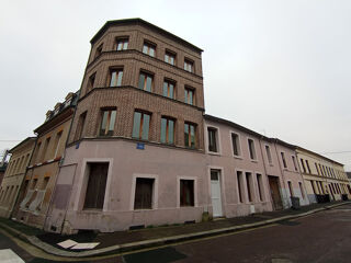  Immeuble � vendre 10 pi�ces 130 m�