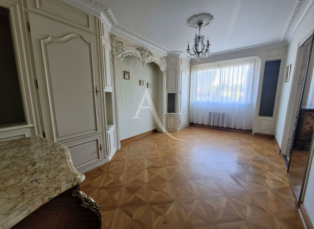 Maison familiale avec grand jardin