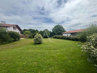  Maison � vendre 6 pi�ces 216 m�