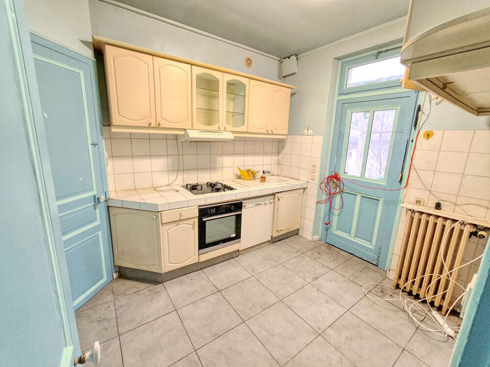 Vente Maison Meulière 5 chambres 135 m² + dépendance de 30 m² sur terrain de 1130 m² avec piscine Wissous