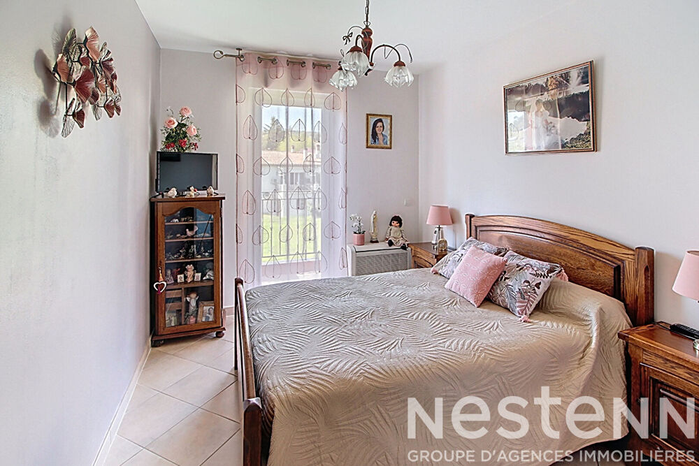 Vente Appartement A VENDRE A SALERNES en exclusivité ! Appartement  3 pièces 65 m2 + garage Salernes