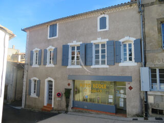  Maison  vendre 6 pices 210 m