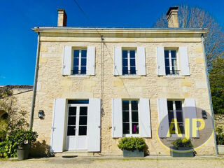  Villa à vendre 5 pièces 140 m²