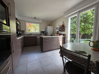  Maison à vendre 10 pièces 316 m²