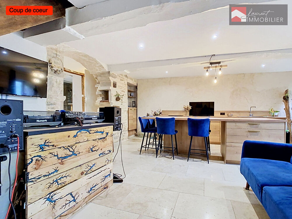 Vente Maison Maison de village en pierre au coeur de Viré - 71260 VIRE Vire