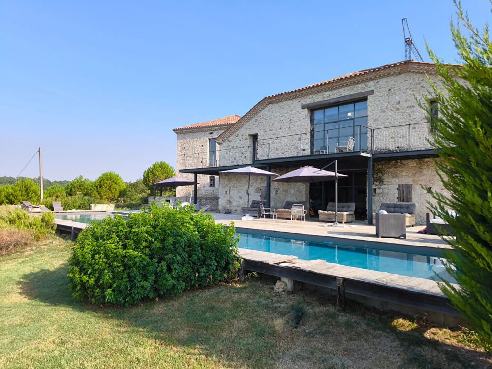 Vente Maison Domaine en pierre du Quercy - 612 m² utiles - 2 hectares - projet de rénovation à reprendre Brassac