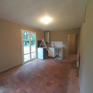  Maison à louer 5 pièces 80 m²