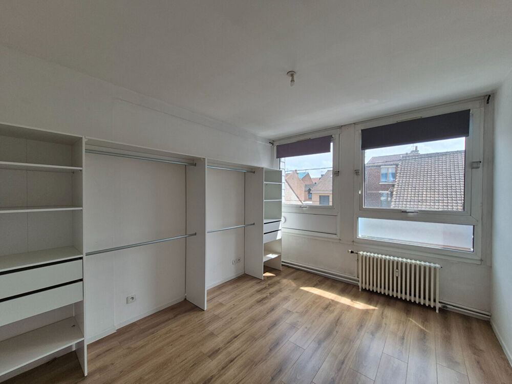 Vente Appartement Appartement T3 avec cave, garage et parking privatif en centre ville Lens