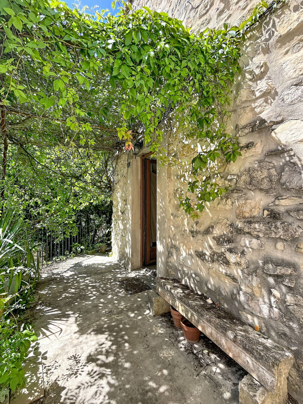 Vente Maison Ensemble immobilier Cruas composé de deux logements : 7 pièce(s) 166 m2 Cruas