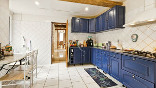  Maison  vendre 6 pices 142 m