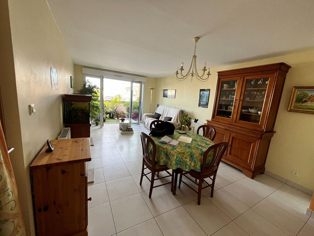 Vente Appartement Appartement  centre-ville 2 chambres ,terrasse , parking  , accès PMR Le havre