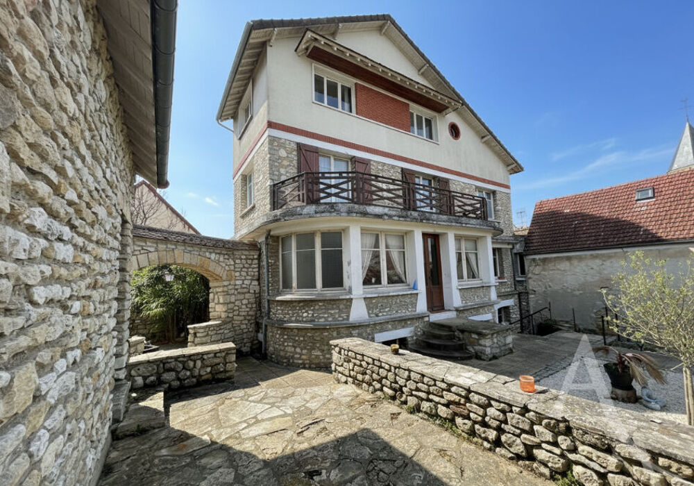 Maison Saint Martin La Garenne 6 pièces 178 m², jardin et garage double