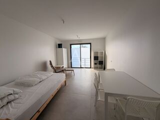  Appartement à louer 1 pièce 33 m²
