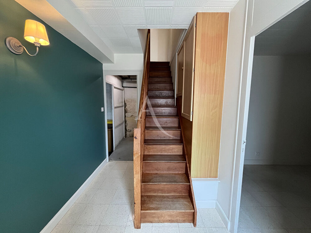 Vente Immeuble Immeuble de 2 appartements  + 1 grange La mothe achard