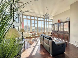 Appartement  vendre 7 pices 247 m