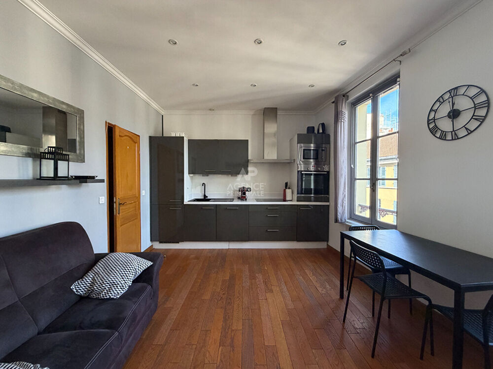 Location Appartement Appartement 2 pièces meublé- Hypercentre SAINT GERMAIN EN LAYE Saint germain en laye
