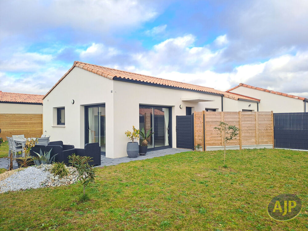 Maison 4 pièces 95 m² · à Challans · 95 m² · 301 600 €