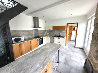  Maison  vendre 5 pices 207 m