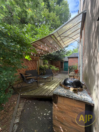  Maison à louer 5 pièces 151 m²