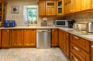  Villa � vendre 15 + pi�ces 